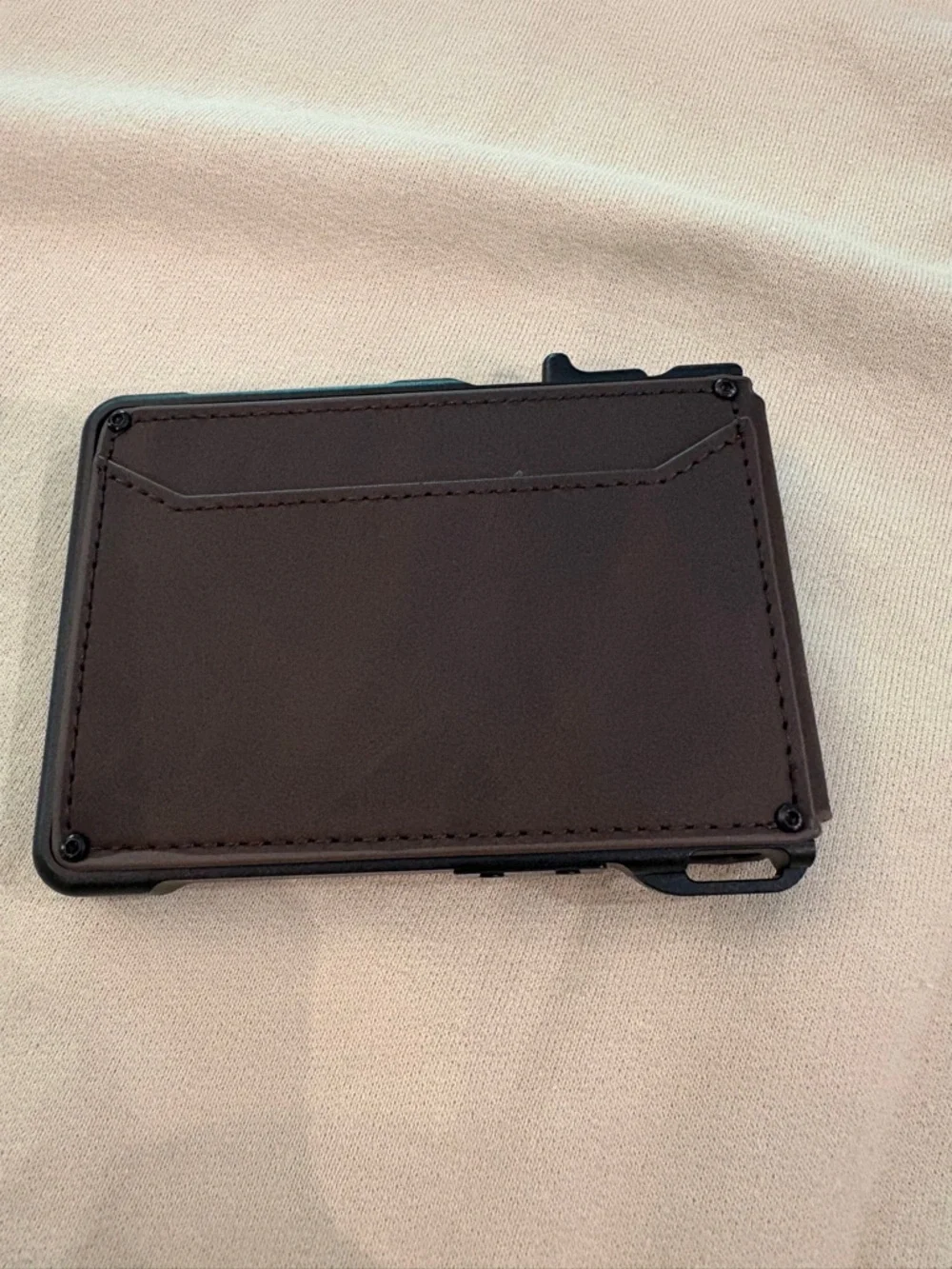 Minimalist Men's Bifold Card Wallet - Brown